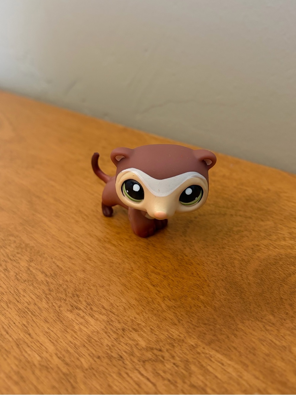 Littlest Pet Shop Ferret #1026 “Pet Styles Salon”